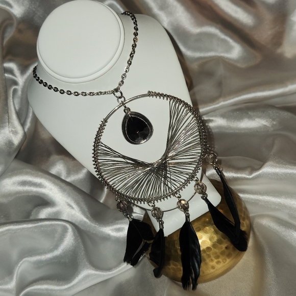 Jewelry - Bundle Of Four Necklaces